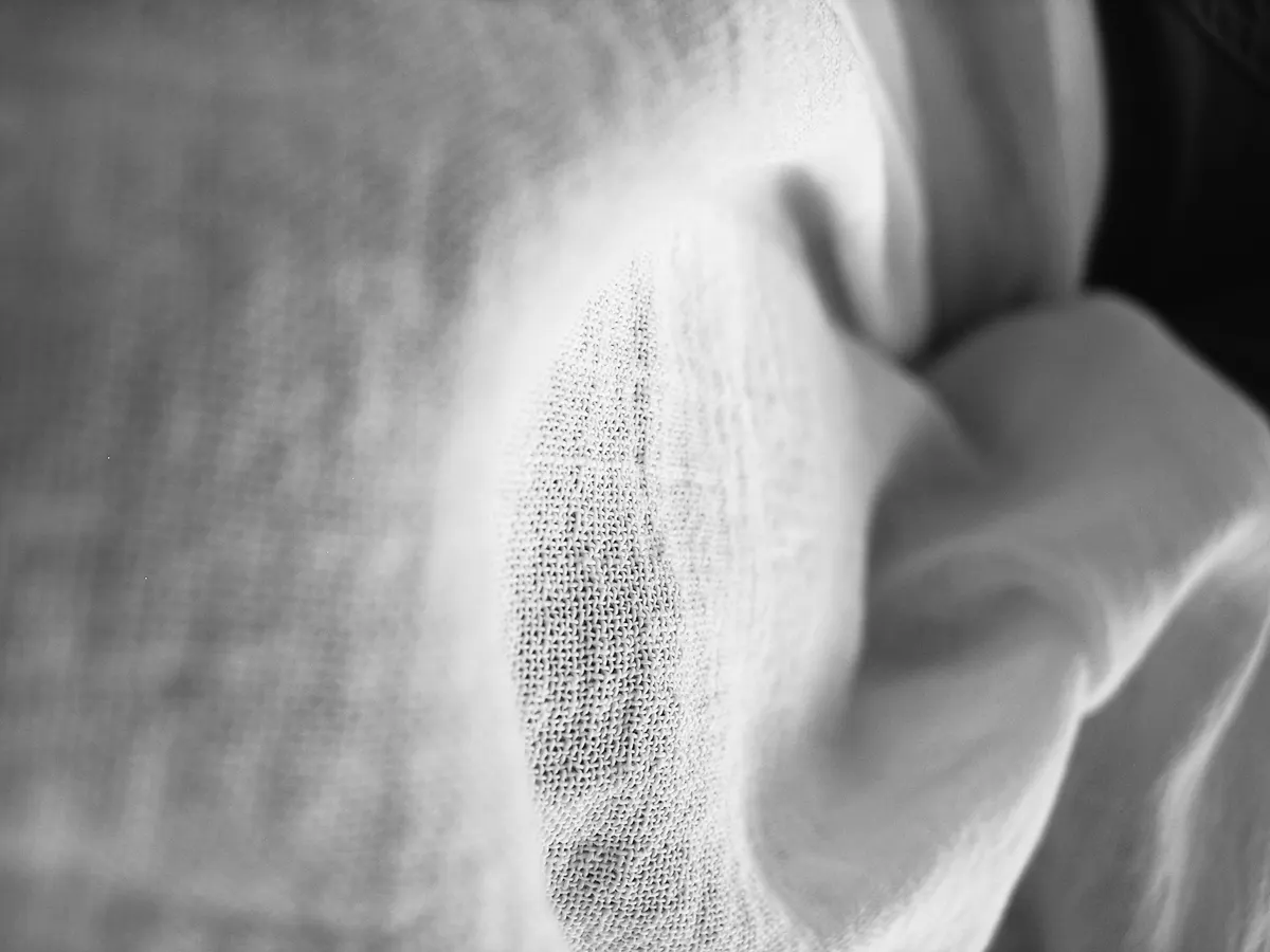 Fracture (i) Fabric Gallery Image 2